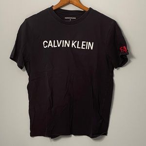 Navy blue Calvin Klein T-shirt